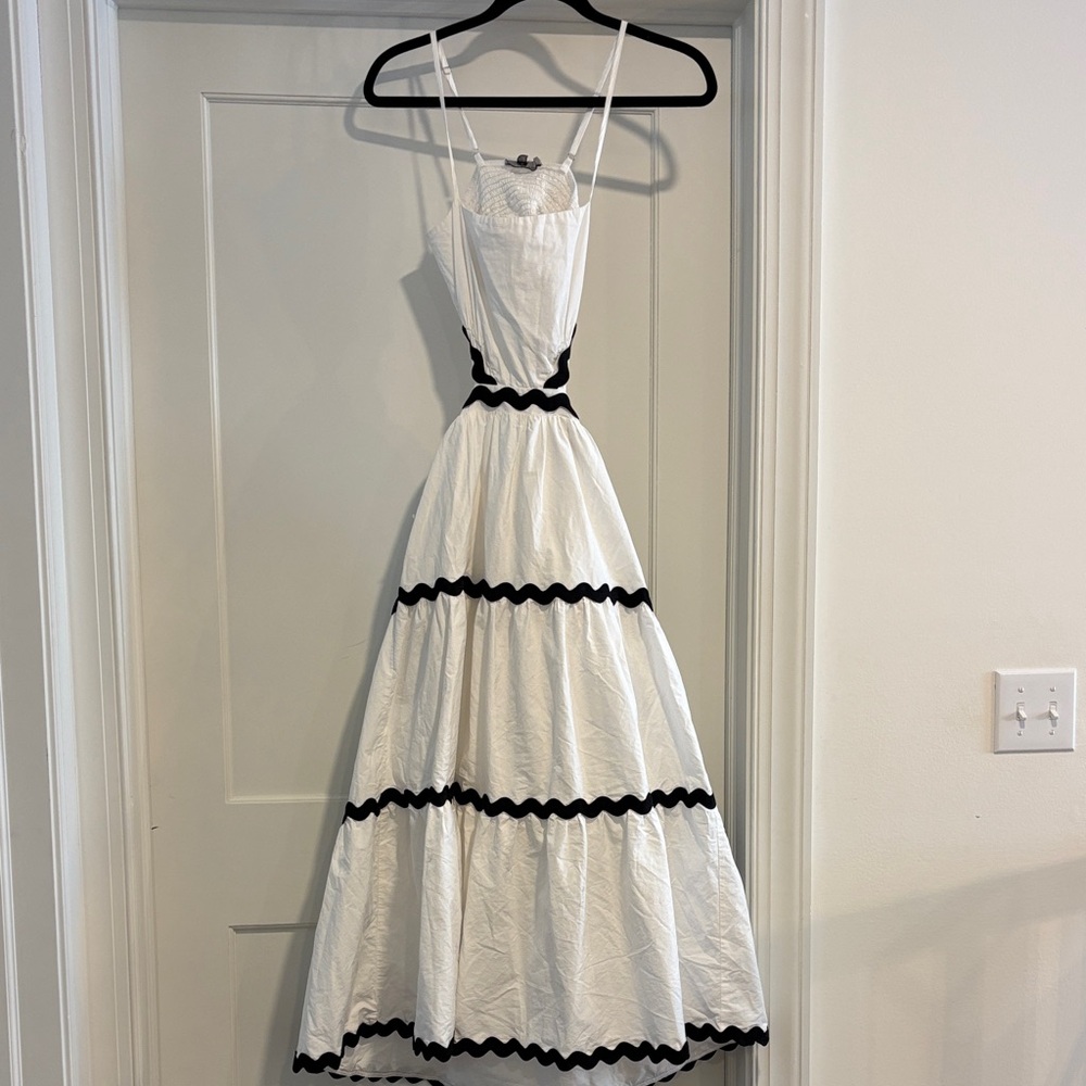 4SI3NNA White Maxi Dress with Black Ric Rac Accent